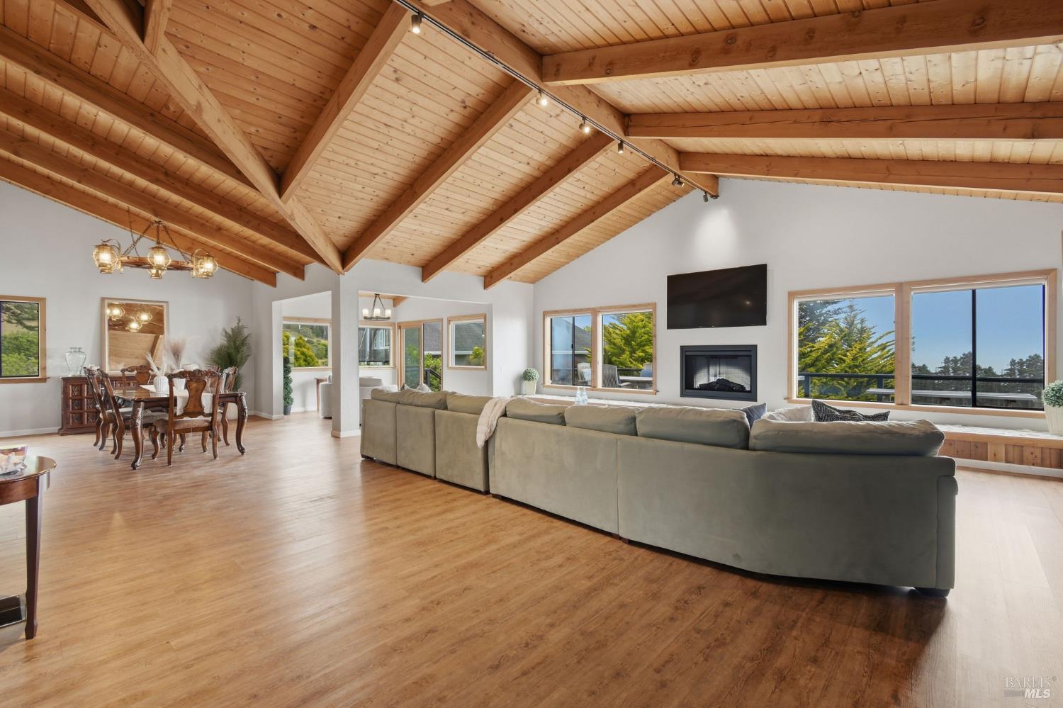 46801 Iversen Drive Gualala CA 95445