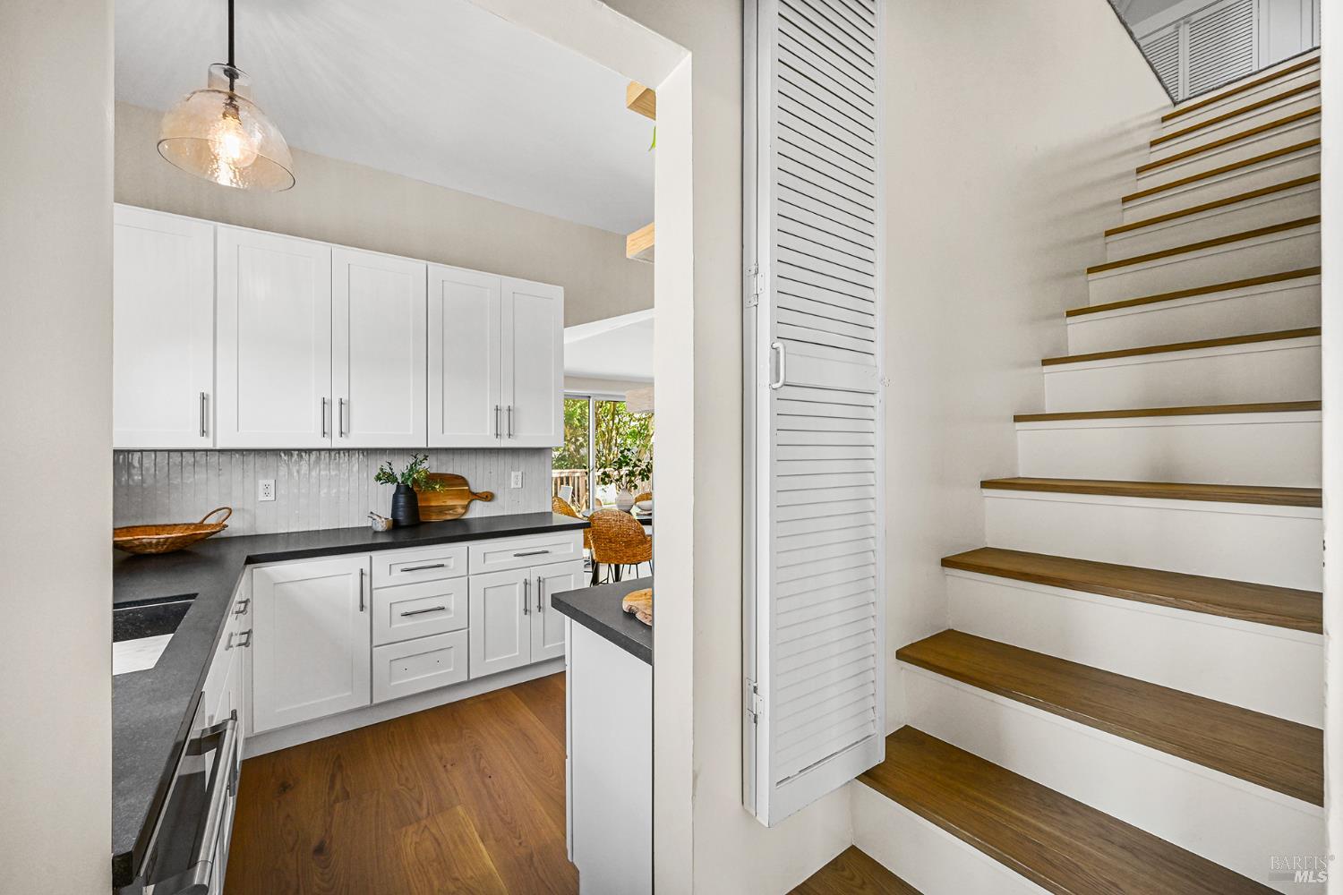1121 F Street Petaluma CA 94952