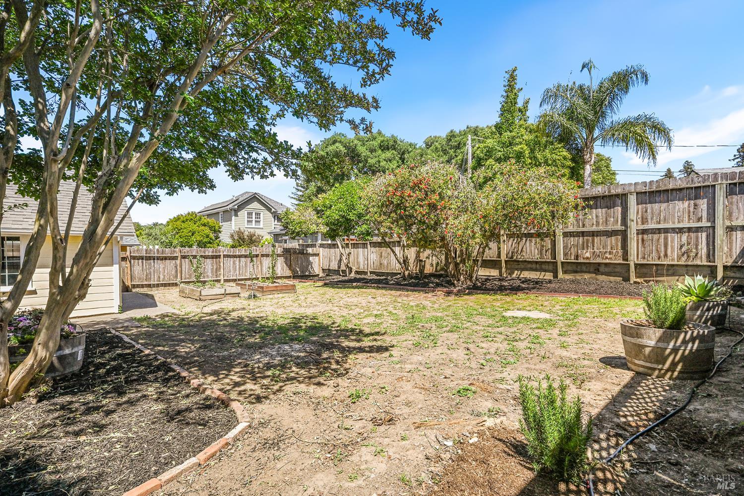 1121 F Street Petaluma CA 94952