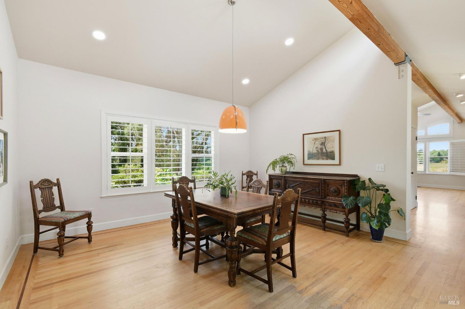 3223 Canfield Road Sebastopol CA 95472