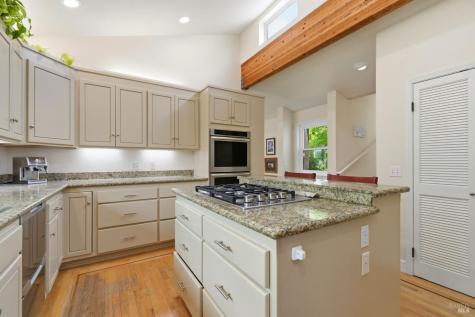 3223 Canfield Road Sebastopol CA 95472