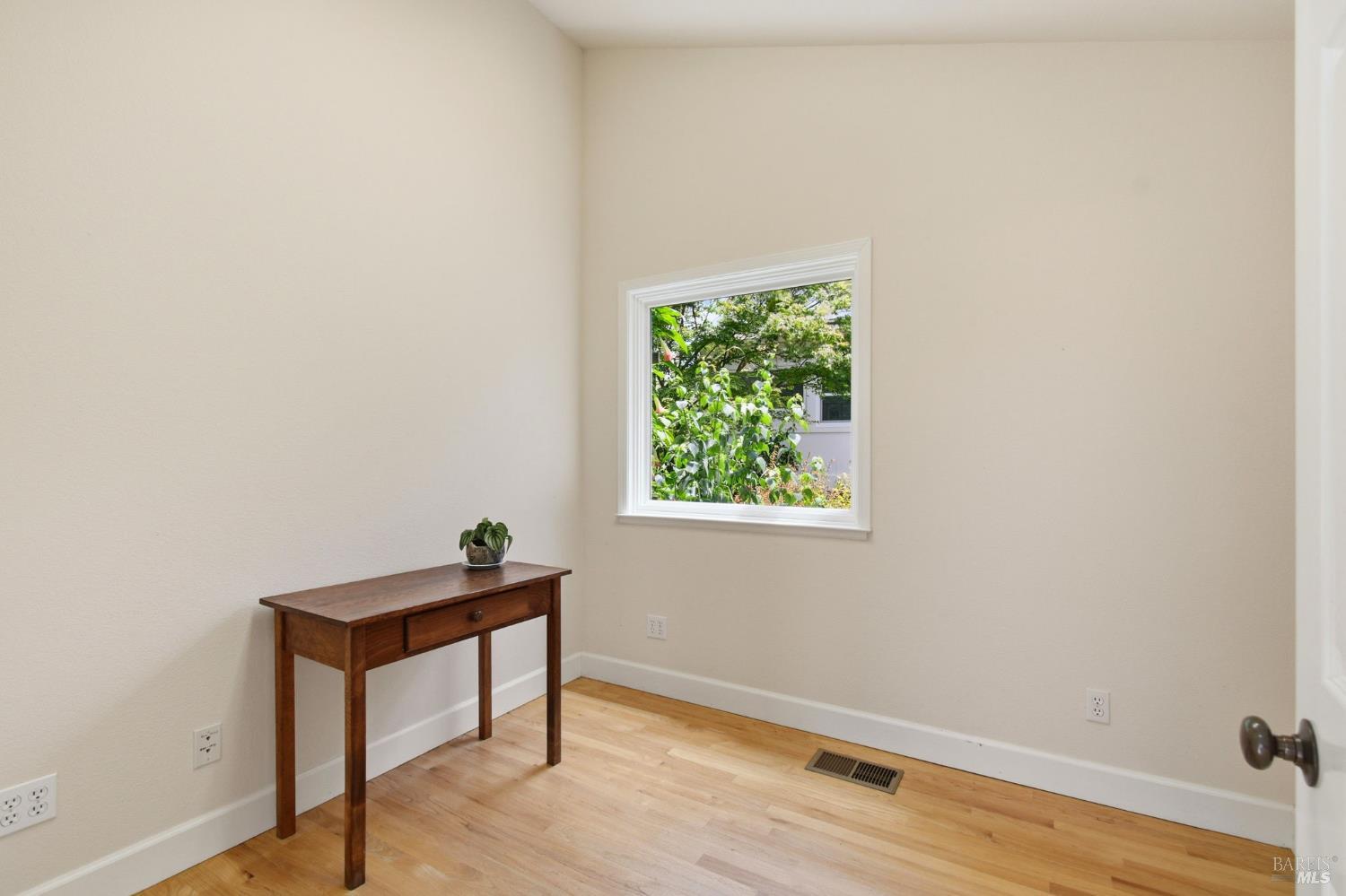 3223 Canfield Road Sebastopol CA 95472