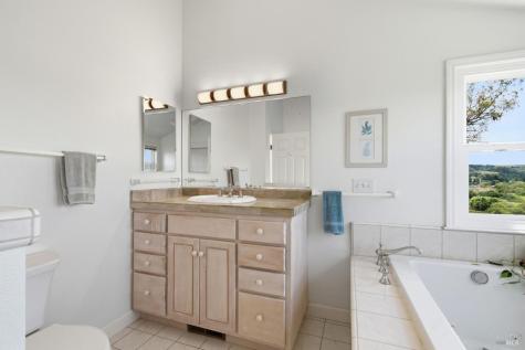3223 Canfield Road Sebastopol CA 95472
