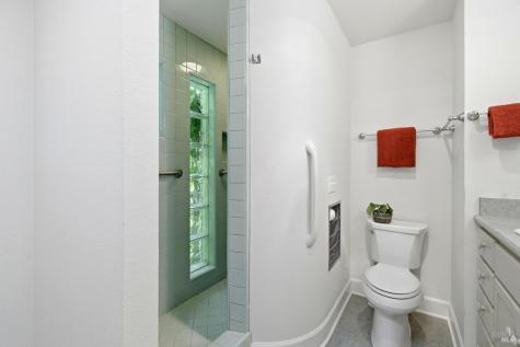 3223 Canfield Road Sebastopol CA 95472