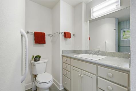 3223 Canfield Road Sebastopol CA 95472