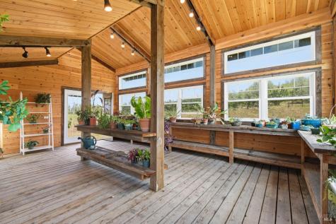 3223 Canfield Road Sebastopol CA 95472