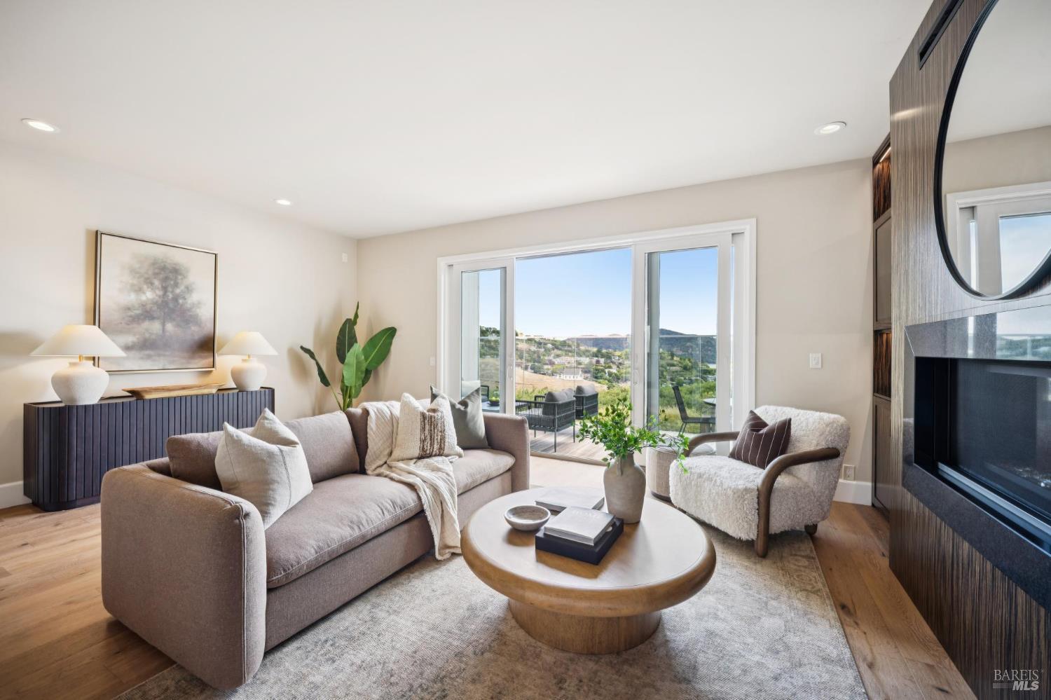 100 Red Hill Circle Belvedere Tiburon CA 94920