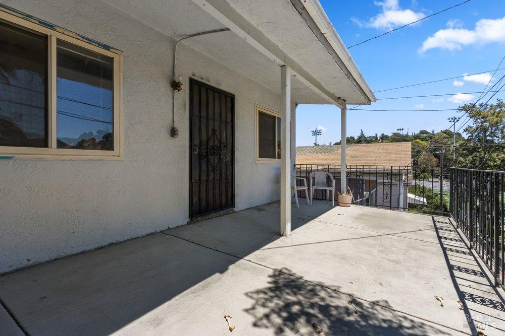 1126 Wanda Street Crockett CA 94525