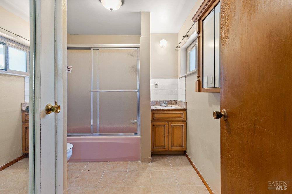 1126 Wanda Street Crockett CA 94525
