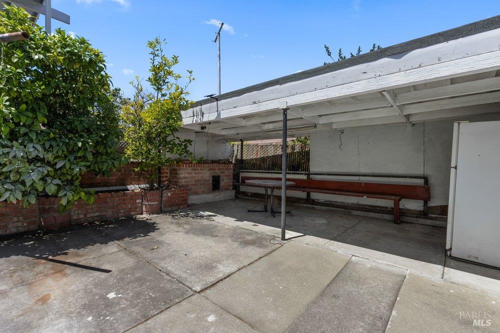 1126 Wanda Street Crockett CA 94525
