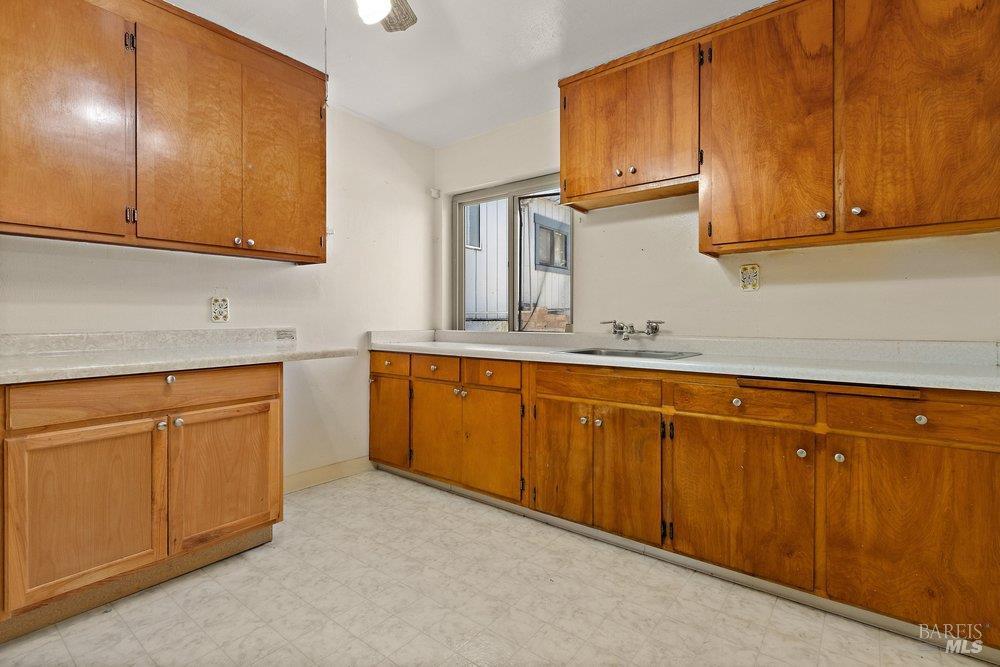 1126 Wanda Street Crockett CA 94525
