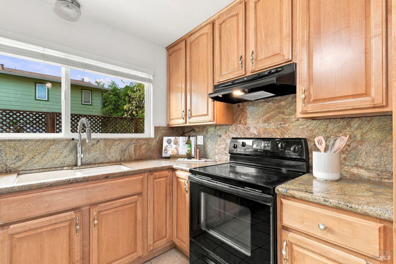 2655 Tachevah Drive Santa Rosa CA 95405