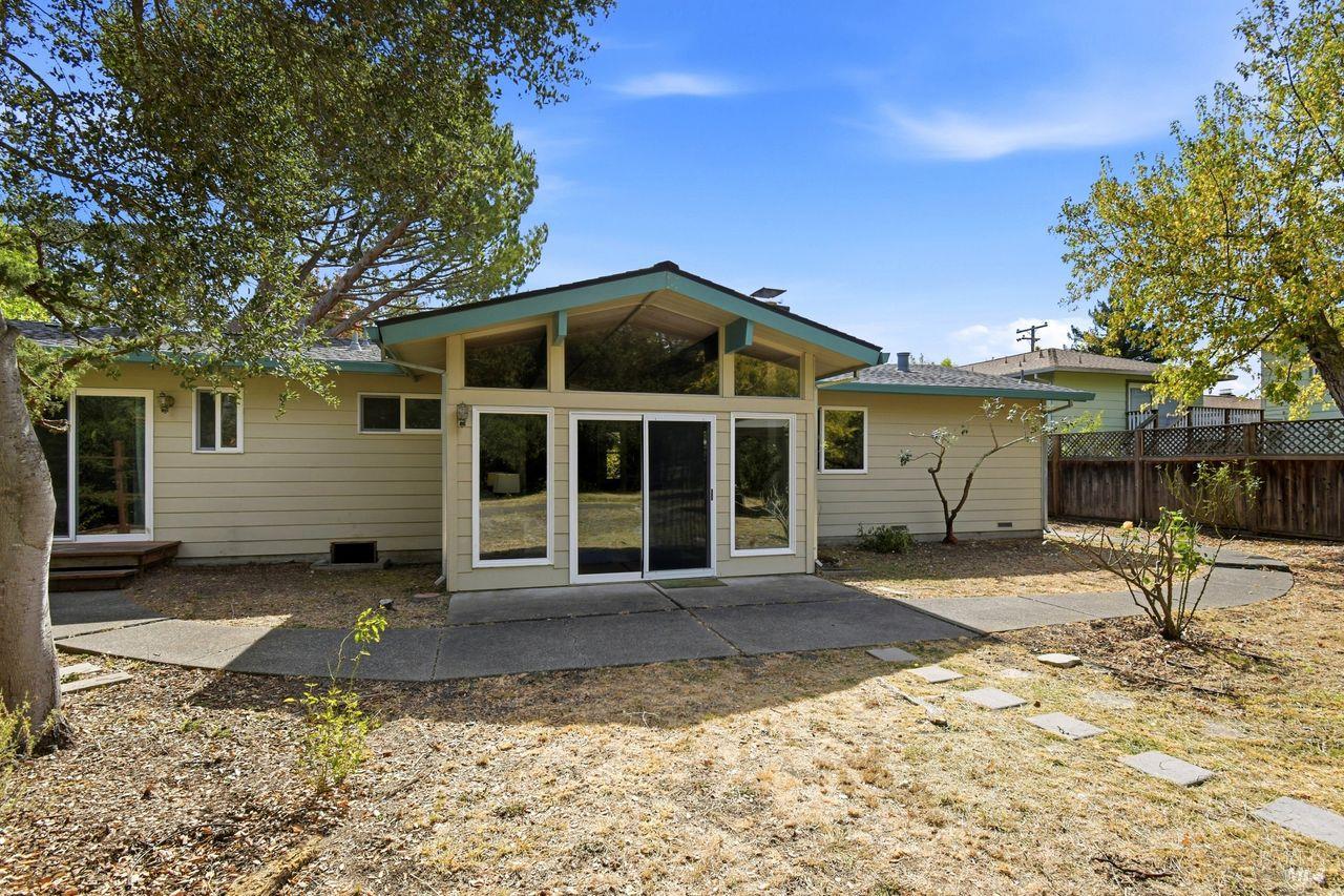 2655 Tachevah Drive Santa Rosa CA 95405