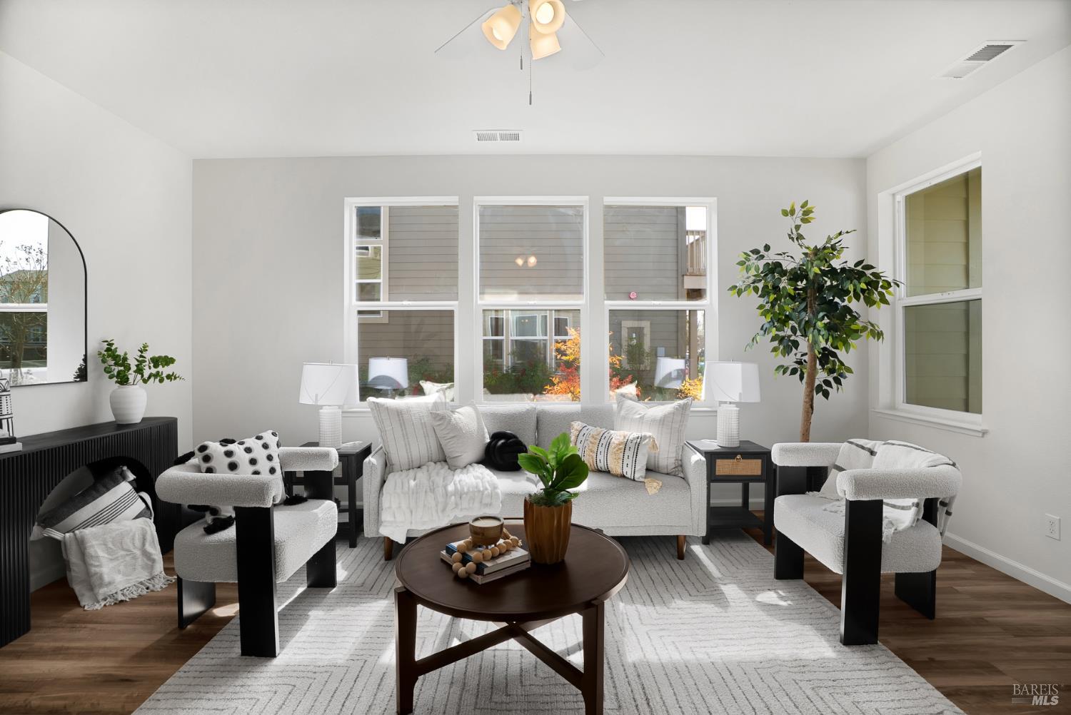 2042 Ravello Way Santa Rosa CA 95403