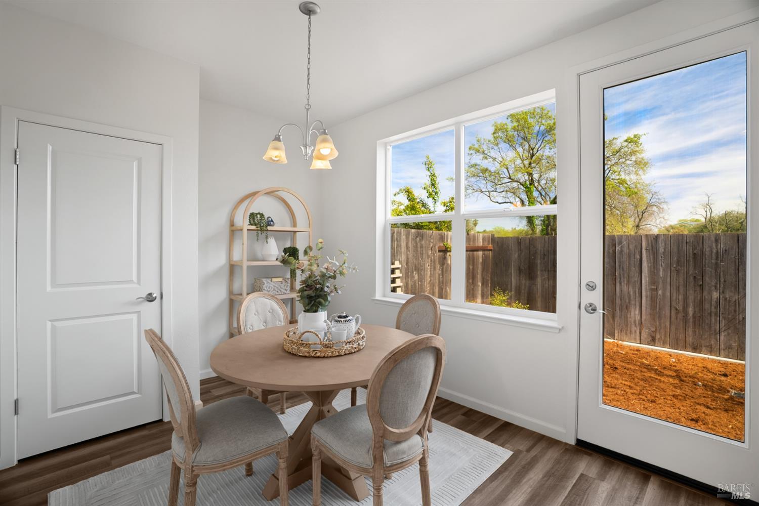 2042 Ravello Way Santa Rosa CA 95403