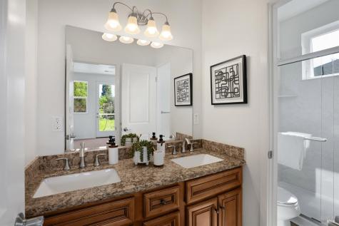 2042 Ravello Way Santa Rosa CA 95403