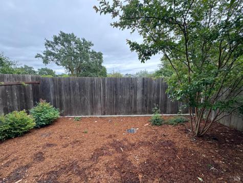 2042 Ravello Way Santa Rosa CA 95403