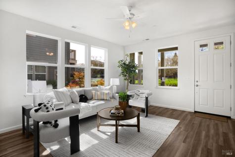 2042 Ravello Way Santa Rosa CA 95403