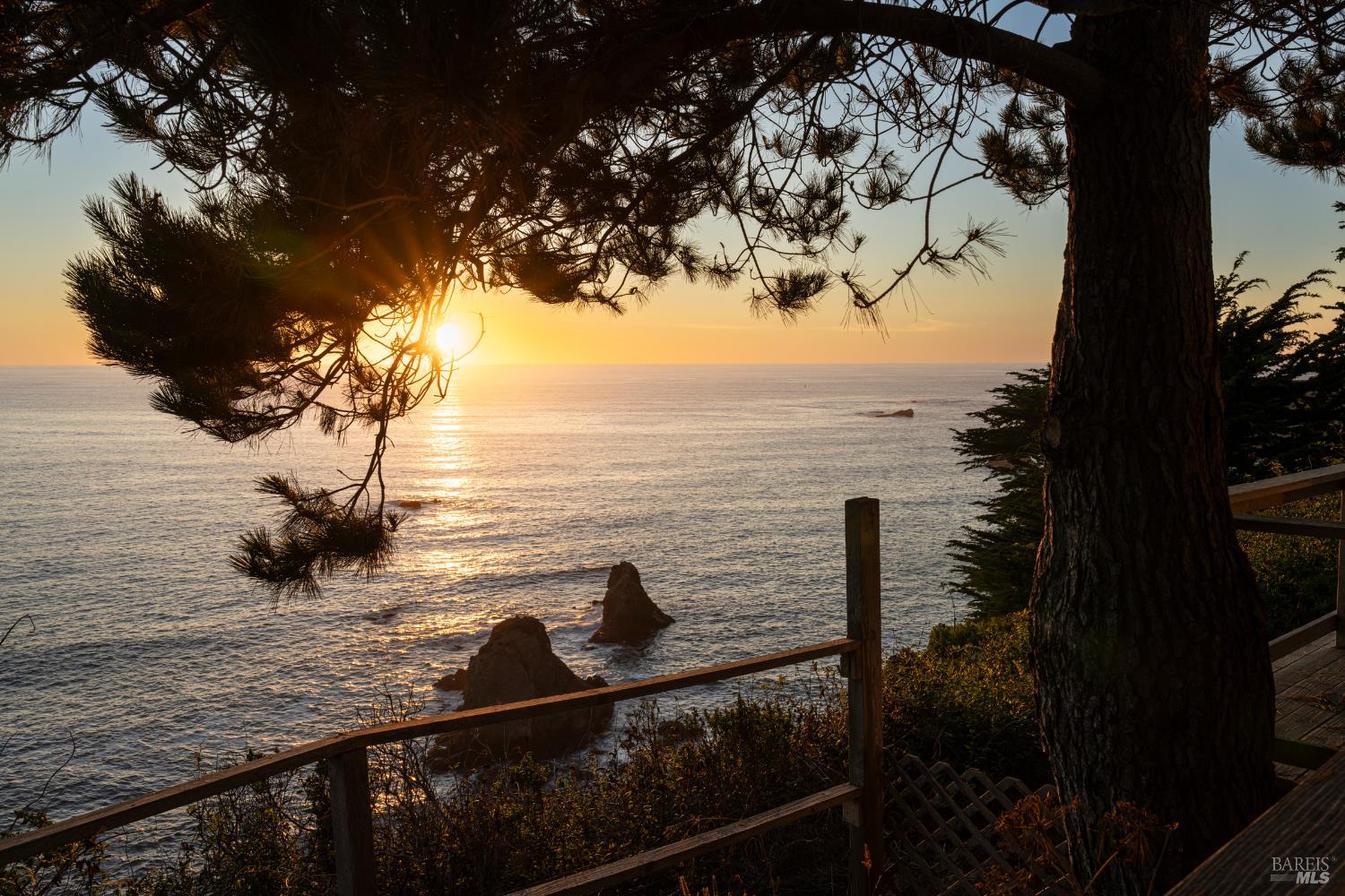 Albion CA 95410