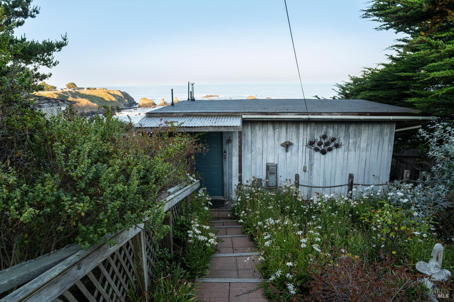 Albion CA 95410