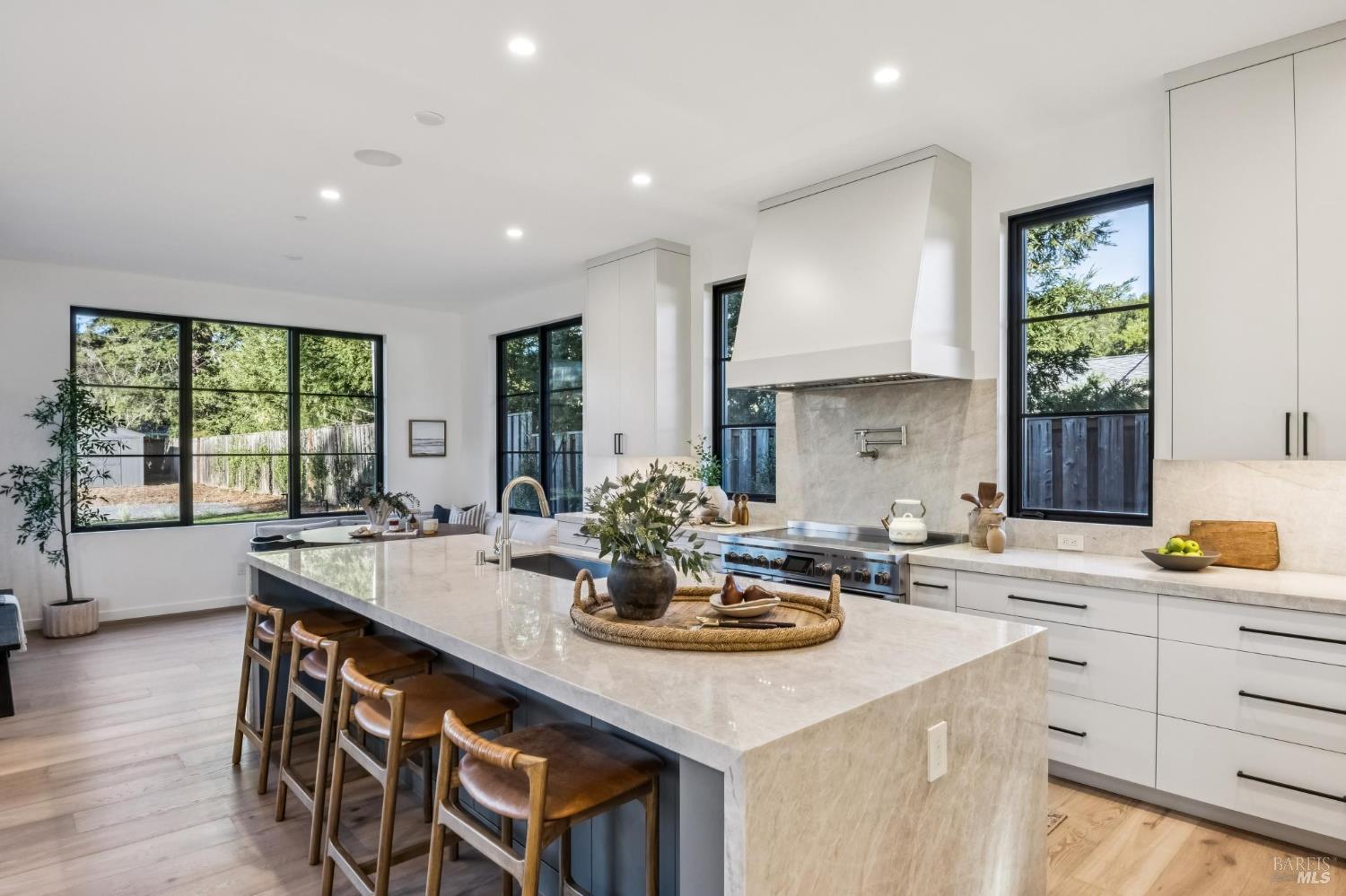 33 Fawn Drive San Anselmo CA 94960