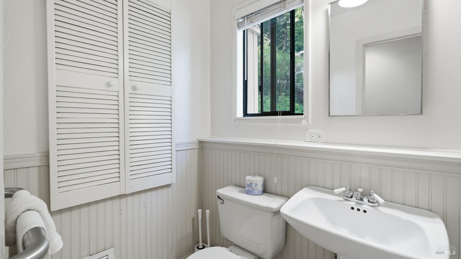 15298 Orchard Road Guerneville CA 95446
