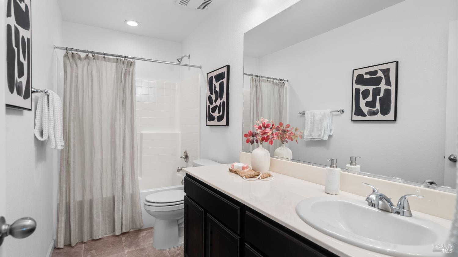 700 Maxwell Road Vacaville CA 95687