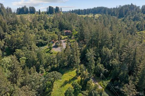 2264 Green Hill Road Sebastopol CA 95472