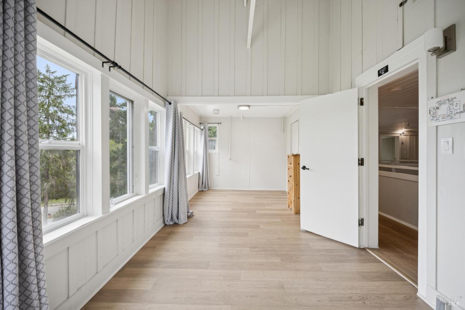 2264 Green Hill Road Sebastopol CA 95472