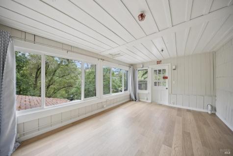 2264 Green Hill Road Sebastopol CA 95472