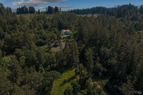 2264 Green Hill Road Sebastopol CA 95472