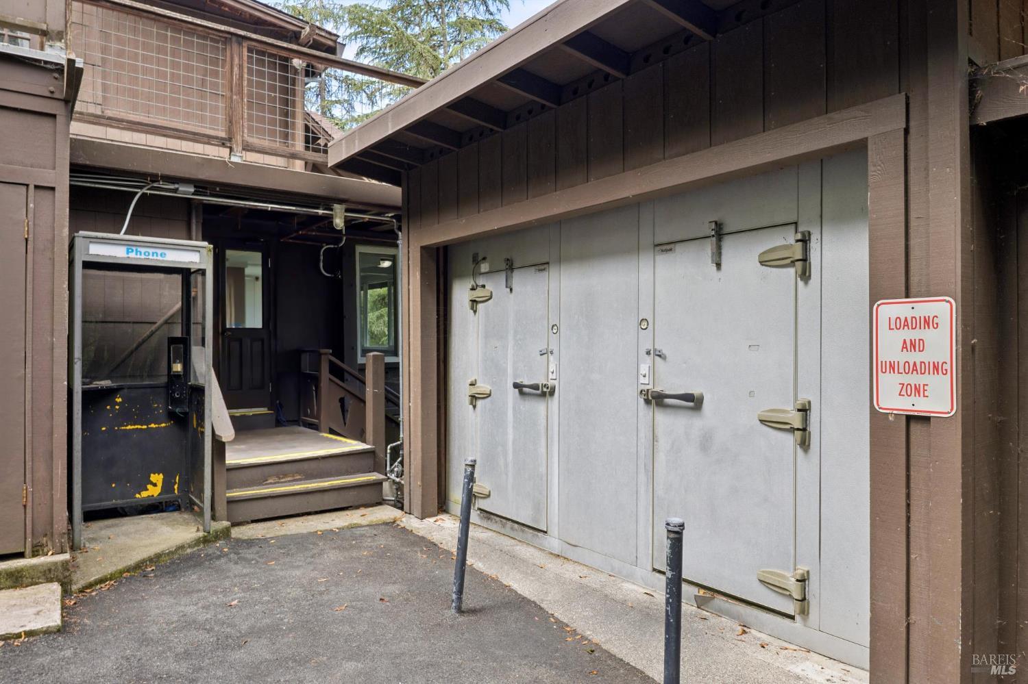 2264 Green Hill Road Sebastopol CA 95472