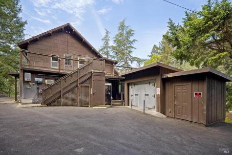 2264 Green Hill Road Sebastopol CA 95472