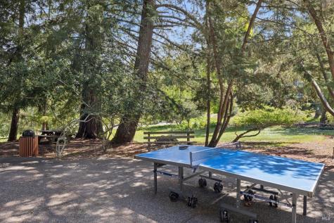 2264 Green Hill Road Sebastopol CA 95472