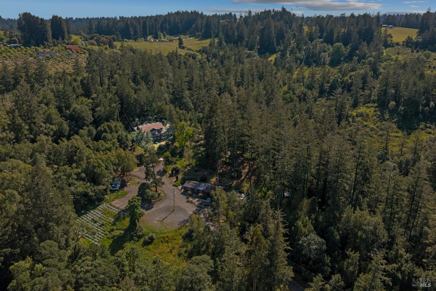 2264 Green Hill Road Sebastopol CA 95472