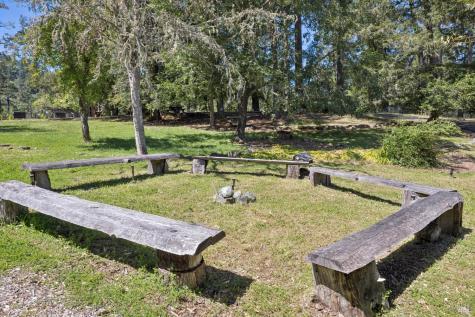 2264 Green Hill Road Sebastopol CA 95472