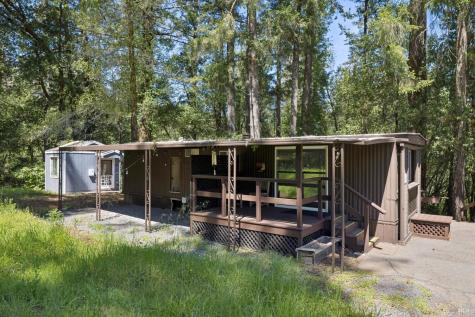 2264 Green Hill Road Sebastopol CA 95472