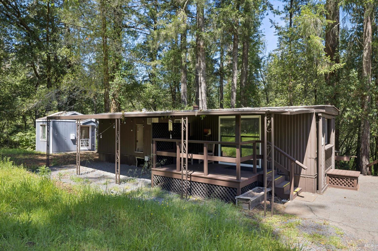 2264 Green Hill Road Sebastopol CA 95472