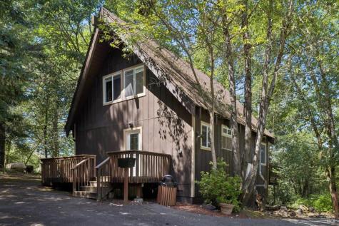 2264 Green Hill Road Sebastopol CA 95472