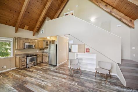 2264 Green Hill Road Sebastopol CA 95472