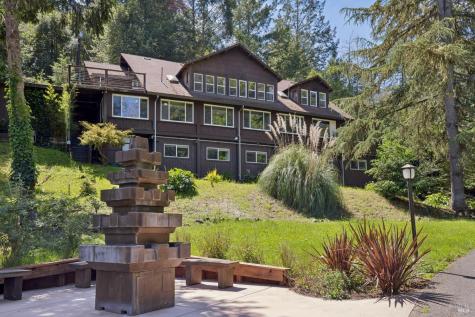 2264 Green Hill Road Sebastopol CA 95472