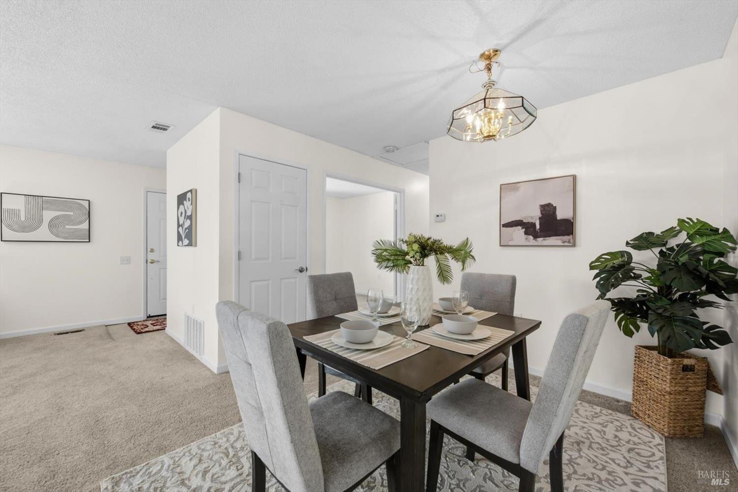 111 Mckinley Circle Vacaville CA 95687