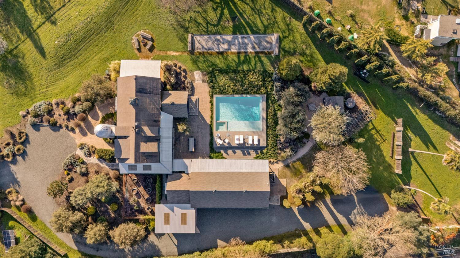 21831 Schellville Road Sonoma CA 95476