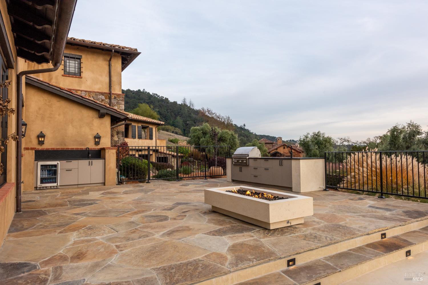 5733 Cottage Ridge Road Santa Rosa CA 95403