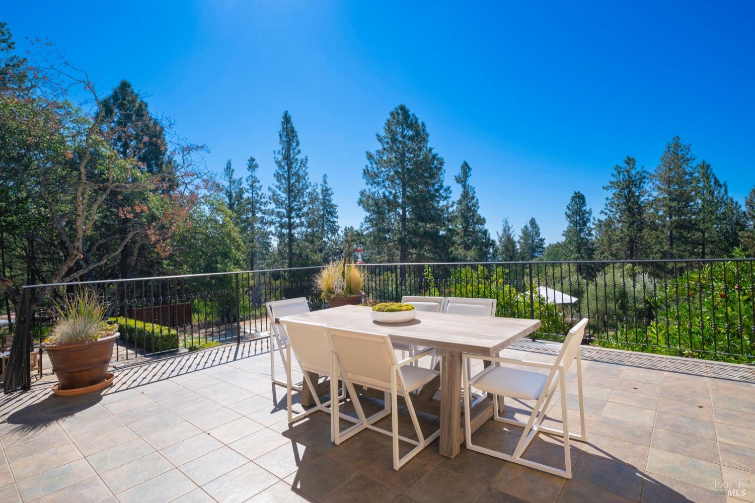 335 Pine Breeze Drive Angwin CA 94508