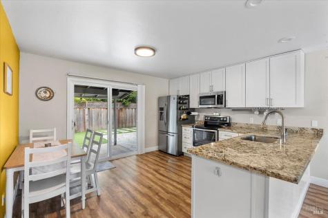 54 Larkfield Maples Court Santa Rosa CA 95403