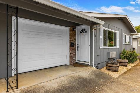 54 Larkfield Maples Court Santa Rosa CA 95403