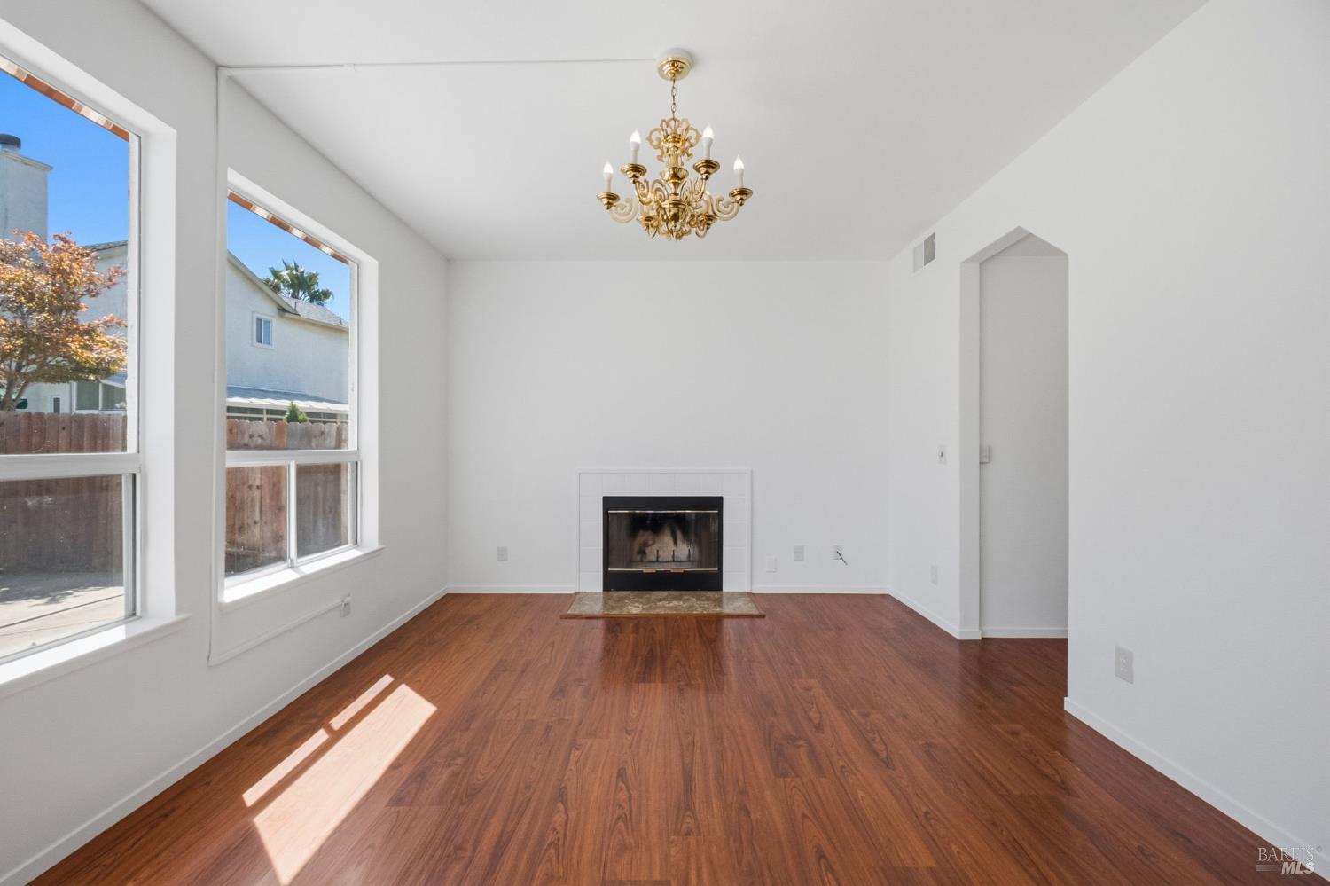 289 Tamarisk Circle Suisun City CA 94585