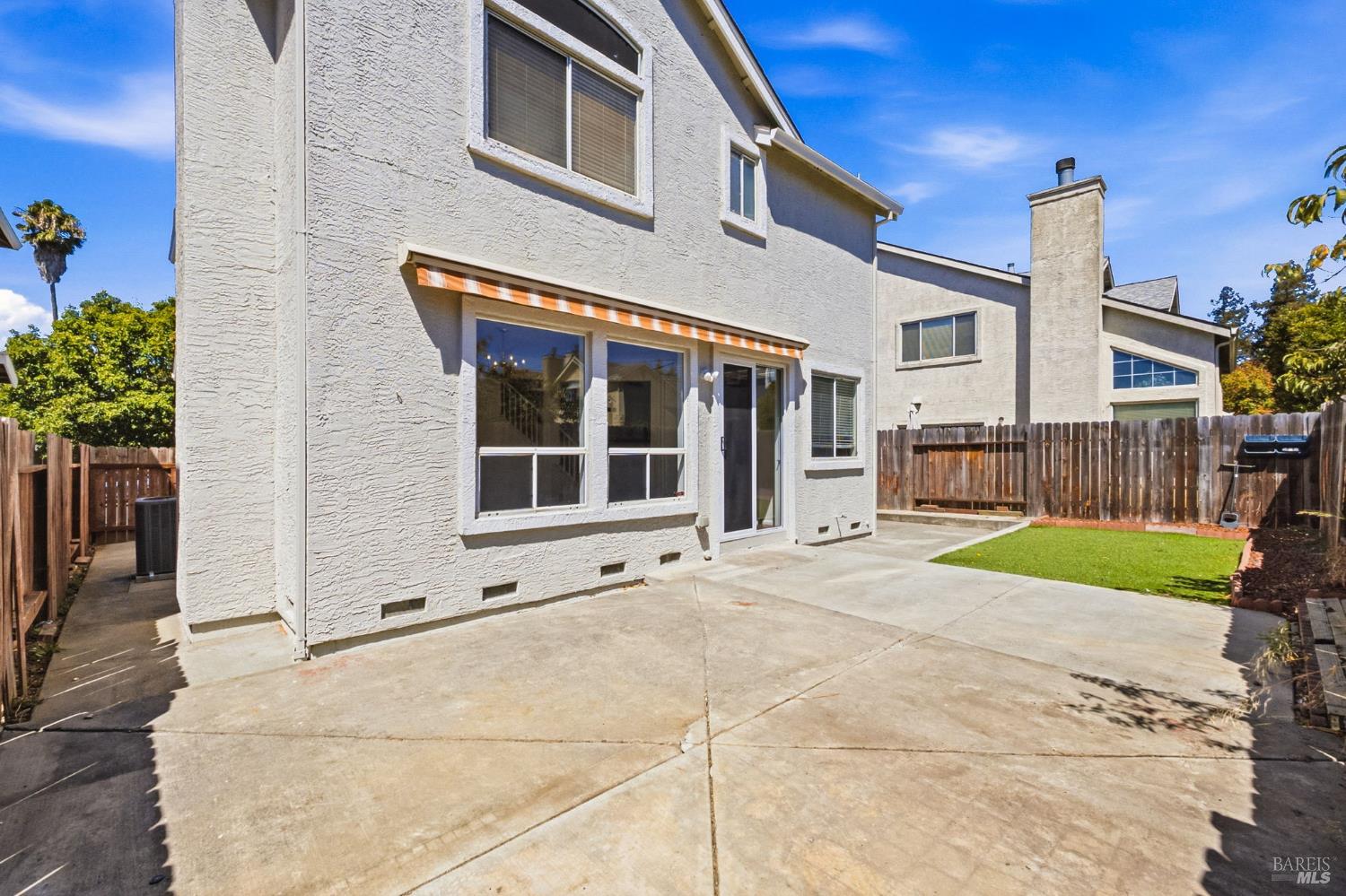 289 Tamarisk Circle Suisun City CA 94585