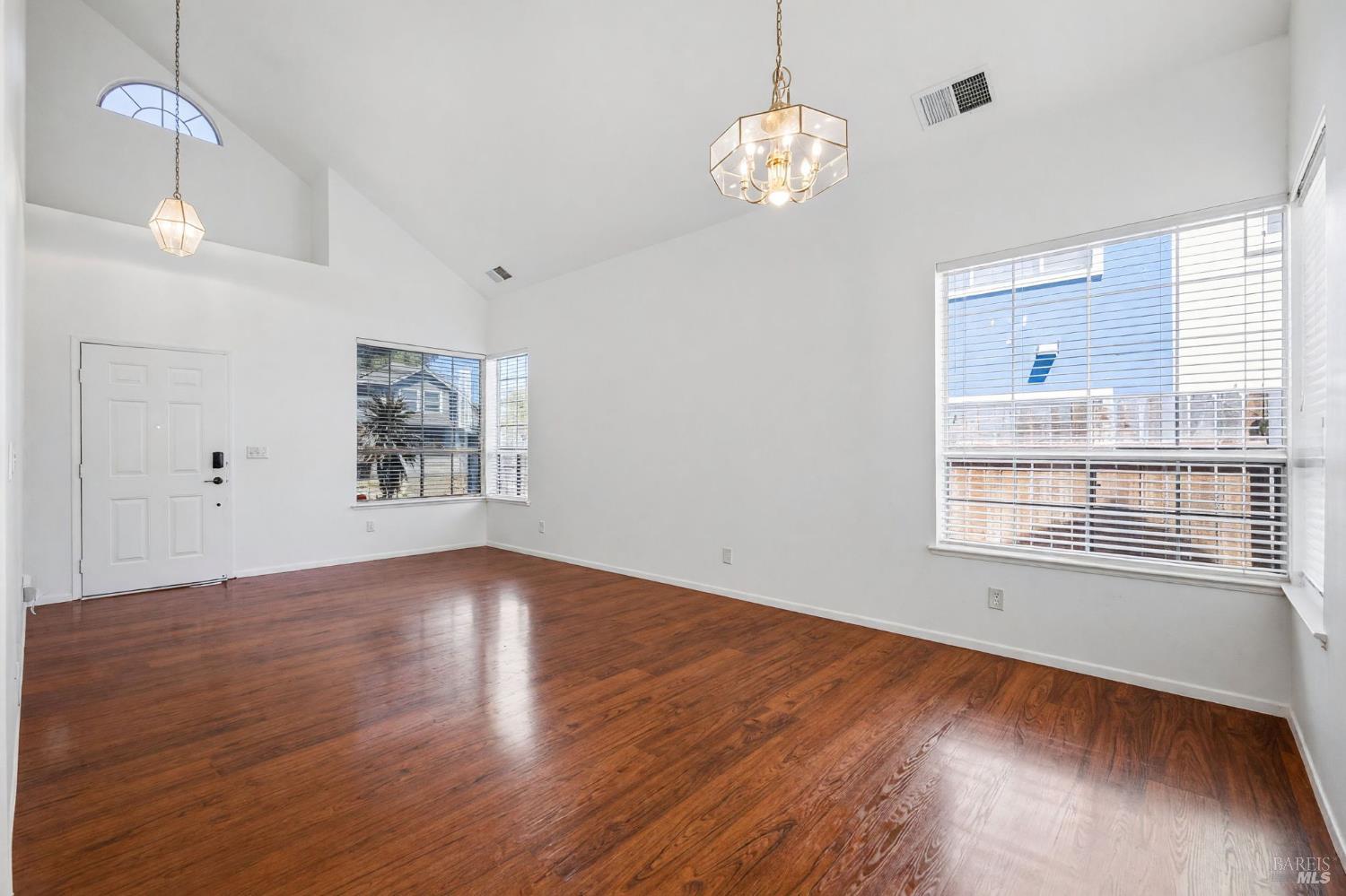 289 Tamarisk Circle Suisun City CA 94585